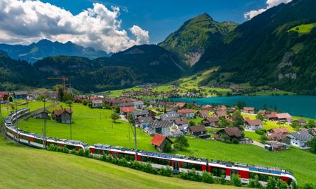 Essential Swiss Golden Pass Line by Train 5Days