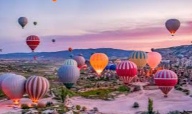 Hot air ballon, Turkey.