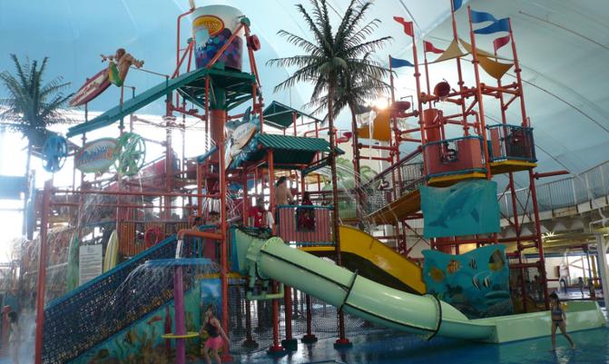Jungle Gym and Tipping Bucket Fallsview Water Park.