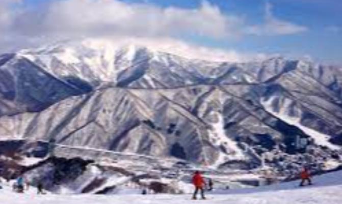 Skiing in japan