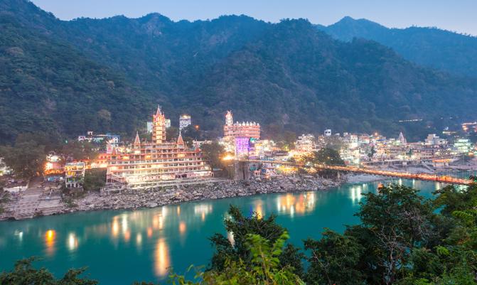 Rishikesh at night, it is a city in nothern India, it is known as the Gateway to the Garhwal Himalayas.
