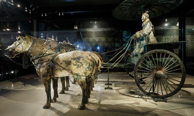 Xi 'an, China - the world's most famous Terra Cotta Warriors Bronze chariot?The eighth wonder of the world?qin shihuang terracotta army is one of the world cultural heritage.